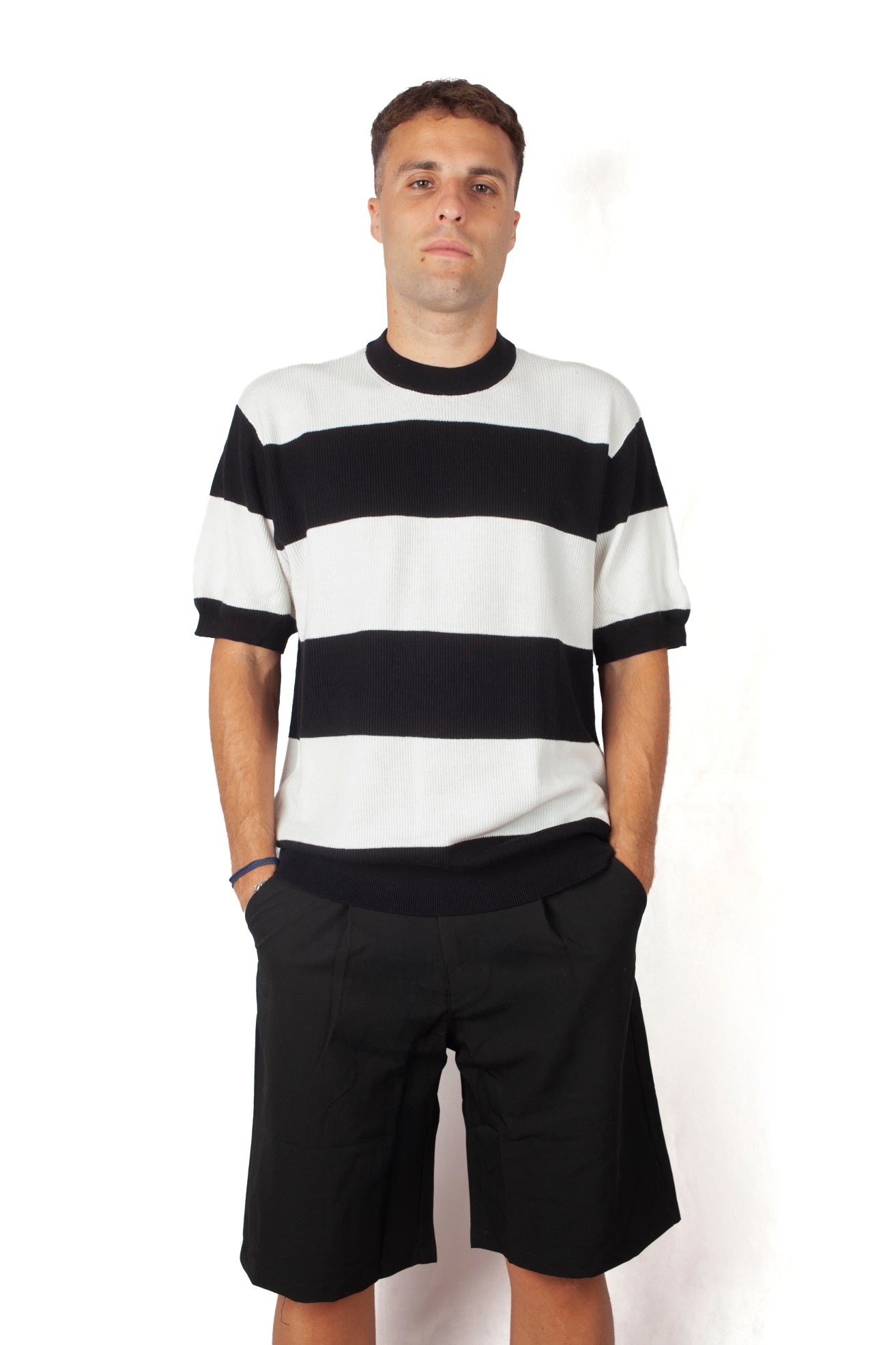 RS // B&W Classic T-Shirt